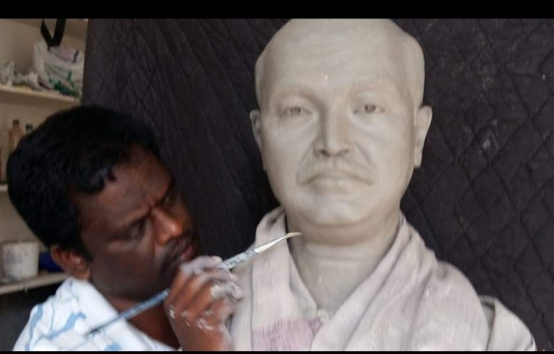 Bodasu statues