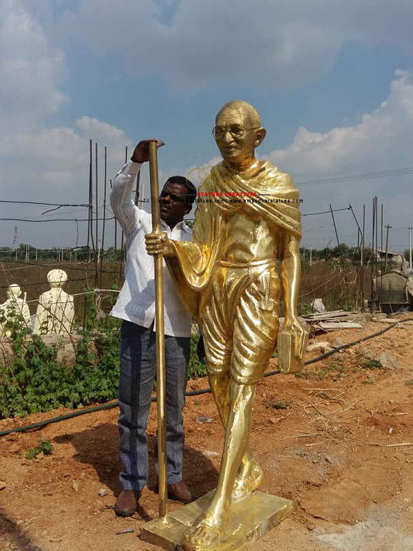 Bodasu statues
