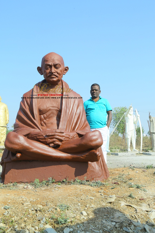 Bodasu statues