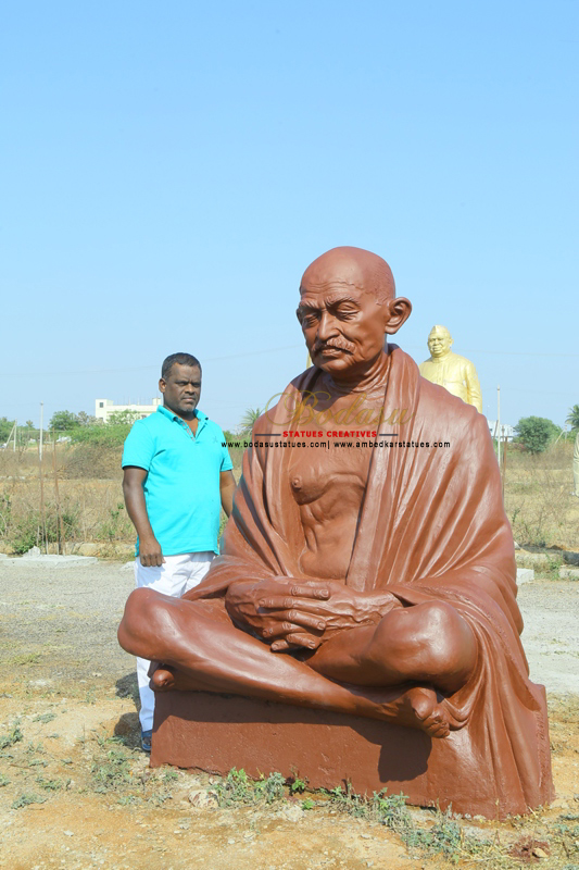 Bodasu statues