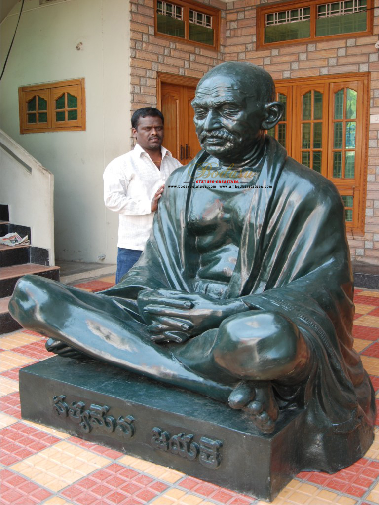 Bodasu statues