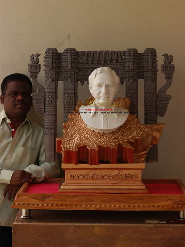 Bodasu Statues