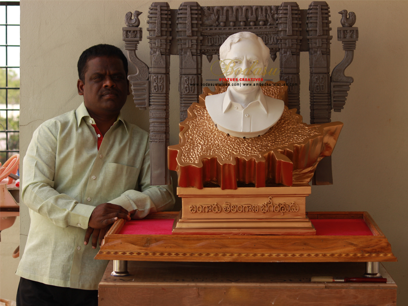 Bodasu Statues