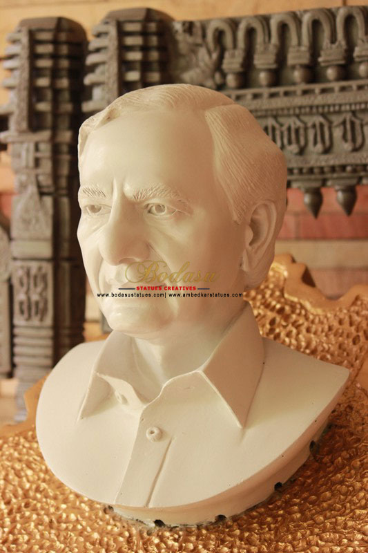 Bodasu Statues