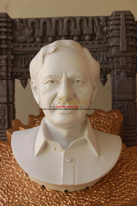 Bodasu Statues